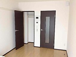 クレイノバローネ安城 201 2階1Kのリビング/ダイニング