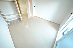 アール大阪リュクス 2階1Kのリビング/ダイニング