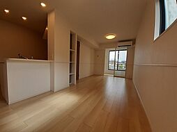 近鉄名古屋線 近鉄長島駅 徒歩7分の賃貸アパート 1階1LDKのリビング/ダイニング