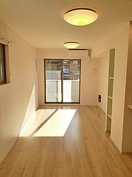 タートルヒルズ6ｔｈ 105 1階1LDKのリビング/ダイニング