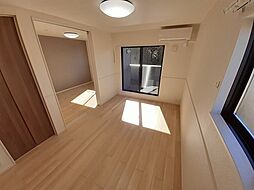 アイリス　Ｂ 2階2LDKのリビング/ダイニング