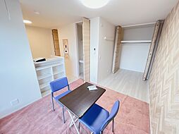 近鉄鈴鹿線 平田町駅 徒歩12分の賃貸アパート 1階ワンルームのリビング/ダイニング