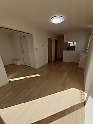 豊橋鉄道東田本線 赤岩口駅 徒歩9分の賃貸アパート 2階1LDKのリビング/ダイニング