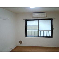 東京メトロ丸ノ内線 中野坂上駅 徒歩8分の賃貸マンション 2階ワンルームのリビング/ダイニング