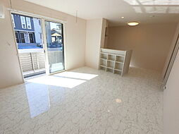 東武伊勢崎線 韮川駅 徒歩23分の賃貸アパート 1階1LDKのリビング/ダイニング