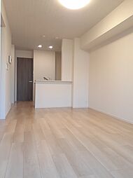 レディーバード　II 102 1階1LDKのリビング/ダイニング