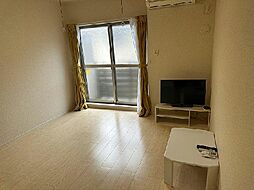 京急本線 屏風浦駅 徒歩5分の賃貸アパート 2階ワンルームのリビング/ダイニング