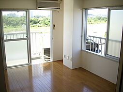 ＫＨハイツII 201 2階2Kのリビング/ダイニング