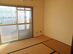 シャトー宝地 302 3階2Kのリビング/ダイニング