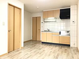 JR飯田線 牛久保駅 徒歩12分の賃貸アパート 1階1LDKのリビング/ダイニング