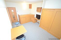 レオパレスＹＵＫＡ 210 2階1Kのリビング/ダイニング