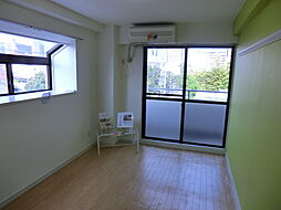 ガーデンパレス桜山 407 4階1Kのリビング/ダイニング