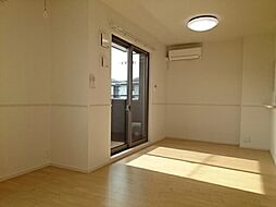 Ｇ・ブリッサ　I 1階1LDKのリビング/ダイニング