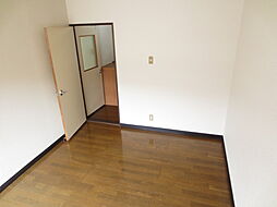 グレイス新検見川 2階2DKのリビング/ダイニング