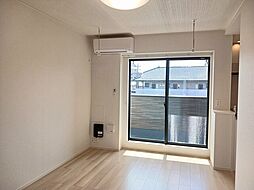 メゾン　フラン 202 2階1LDKのリビング/ダイニング