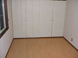 サンライフＳ 101 1階ワンルームのリビング/ダイニング