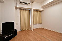 ＬＯＶＩＥ麻布十番 701 7階ワンルームの寝室