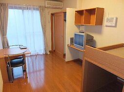 レオパレス成海 220 2階1Kのリビング/ダイニング