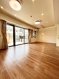 バンベール植田ヒルズ2号棟 107 1階3LDKのリビング/ダイニング