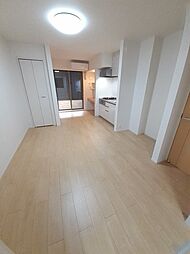 愛知環状鉄道 大門駅 バス6分 上里口下車 徒歩8分の賃貸アパート 1階1LDKのリビング/ダイニング