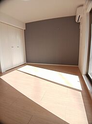 エクセル宝塚 101 1階ワンルームのリビング/ダイニング