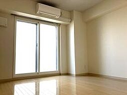 JR山手線 新大久保駅 徒歩3分の賃貸マンション 6階1Kのリビング/ダイニング