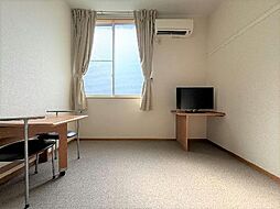 レオパレスエスパシオII 202 2階1Kのリビング/ダイニング