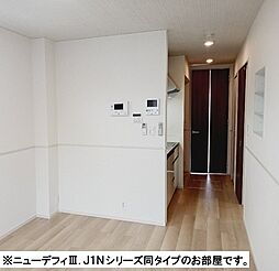 JR横浜線 淵野辺駅 バス10分 上宿下車 徒歩4分の賃貸アパート 1階1LDKのリビング/ダイニング