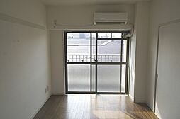 サンライズ春日 301 3階3Kのリビング/ダイニング