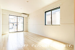 カーネ衣笠 101 1階2LDKのリビング/ダイニング