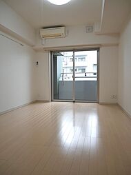 横浜市営地下鉄ブルーライン 伊勢佐木長者町駅 徒歩8分の賃貸マンション 7階1Kのリビング/ダイニング