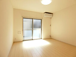 リブリ・La vie en rose 102 1階1Kのリビング/ダイニング