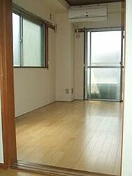 ベルシャトル 201 2階1DKのリビング/ダイニング