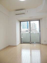 東京メトロ丸ノ内線 西新宿駅 徒歩7分の賃貸マンション 4階1Kのリビング/ダイニング