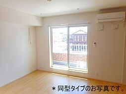 名鉄津島線 甚目寺駅 徒歩17分の賃貸アパート 2階2LDKのリビング/ダイニング