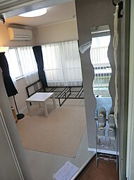 ハイムフレンド 102 1階ワンルームのリビング/ダイニング