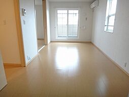 カーサ・ミニョン 201 2階2LDKのリビング/ダイニング