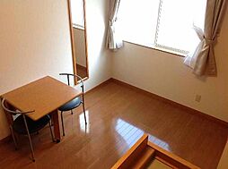 レオパレスＭＡＣＨＩＹＡ 1階1Kのリビング/ダイニング