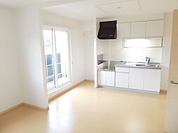 ユニゾン 203 2階2LDKのリビング/ダイニング