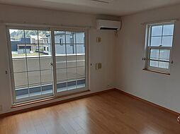 グレース　サニー　ヴィラ 203 2階2LDKのリビング/ダイニング