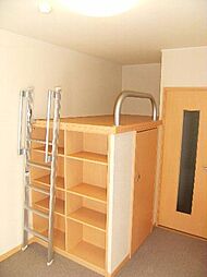 JR御殿場線 裾野駅 バス5分 二ツ屋下車 徒歩17分の賃貸マンション 1階1Kのリビング/ダイニング