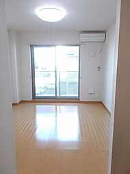 バルビゾンI 203 2階ワンルームのリビング/ダイニング