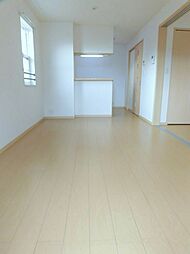 豊橋鉄道東田本線 運動公園前駅 徒歩15分の賃貸アパート 2階2LDKのリビング/ダイニング