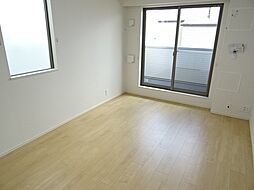 近鉄京都線 上鳥羽口駅 徒歩22分の賃貸アパート 1階1Kのリビング/ダイニング