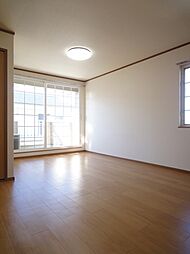 メゾンヒルズII 201 2階2LDKのリビング/ダイニング