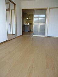 JR東海道本線 豊橋駅 バス9分 東脇口下車 徒歩5分の賃貸アパート 2階2DKのリビング/ダイニング