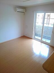 名鉄常滑線 新日鉄前駅 徒歩5分の賃貸アパート 1階1LDKのリビング/ダイニング