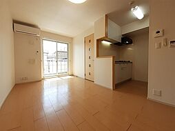 小田急多摩線 黒川駅 徒歩8分の賃貸アパート 1階1LDKのリビング/ダイニング