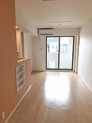 ディアレストＢ 102 1階1LDKのリビング/ダイニング