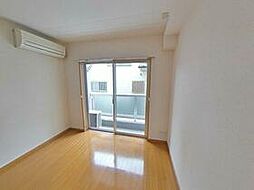 エタニティ 204 1階1Kのリビング/ダイニング